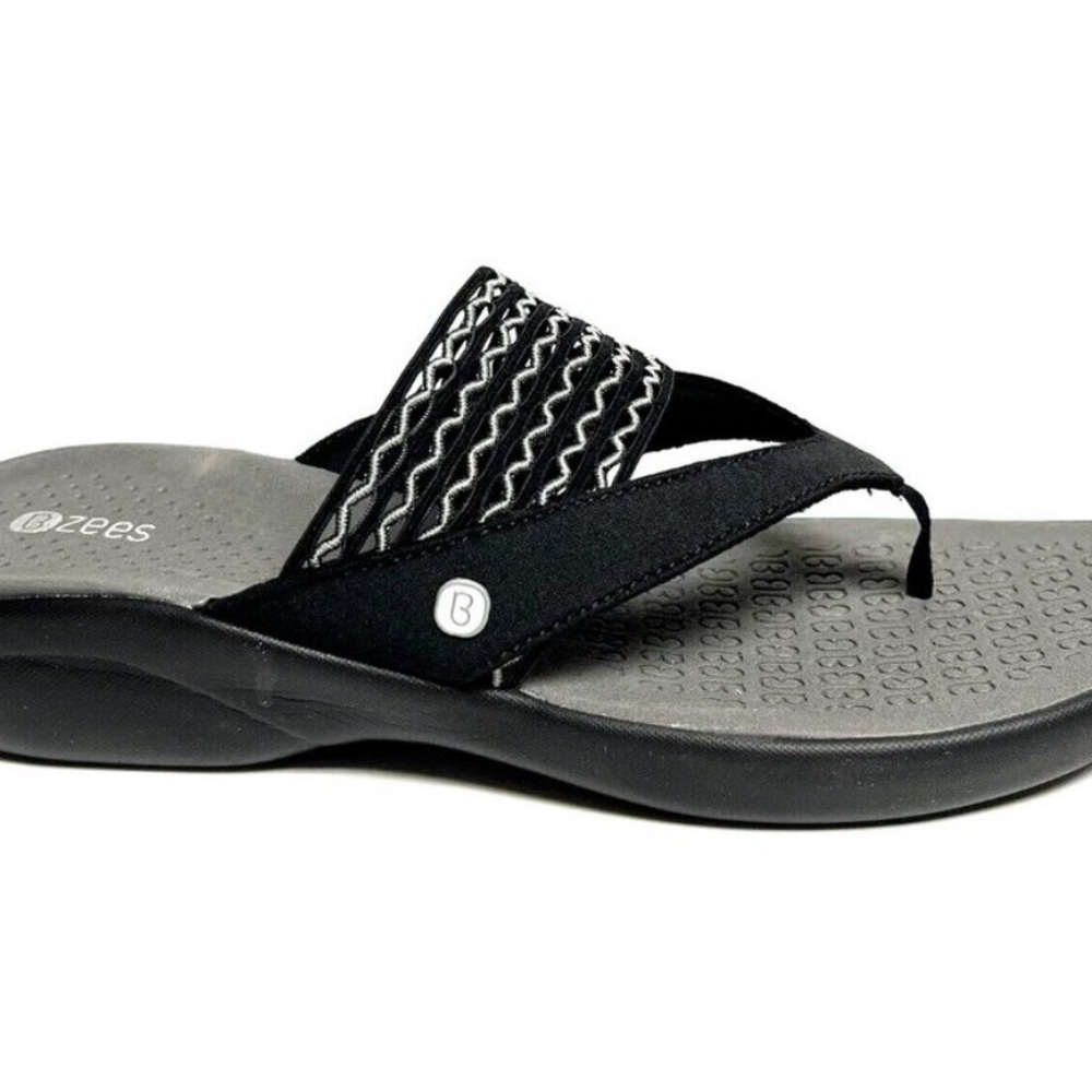 Bzees Black and Gray Sandals